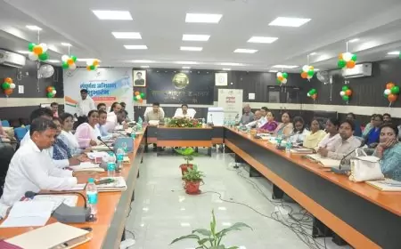 क्या आप जानते हैं जमशेदपुर में मतदाता सूची पुनरीक्षण अभियान के नए निर्देश? जानिए कैसे बदल सकते हैं अपना वोटर आईडी!