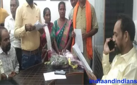 एक साल से राशन नहीं मिलने पर प्रखंड कार्यालय पर प्रदर्शन: आखिर क्यों नहीं मिल रहा अनाज?