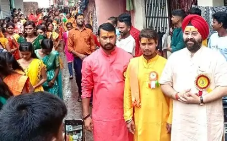भव्य कलश यात्रा और पूजा अर्चना के साथ सावन की प्रथम सोमवारी का उत्सव