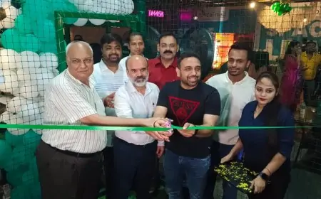 जमशेदपुर में खुला नया टर्फ एण्ड कैफे: क्रिकेट और फुटबॉल के प्रेमियों के लिए स्वर्ग!