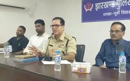 जमशेदपुर: ट्रैफिक पुलिस के लिए सड़क सुरक्षा कार्यशाला का आयोजन