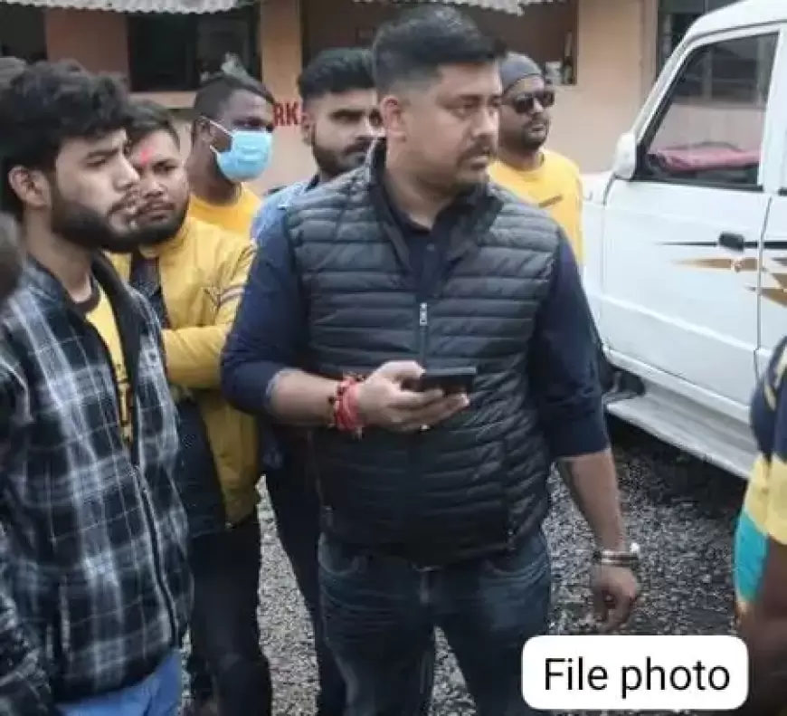 जमशेदपुर पुलिस की बड़ी सफलता: फरार अपराधी गणेश सिंह दो साथियों के साथ गिरफ्तार