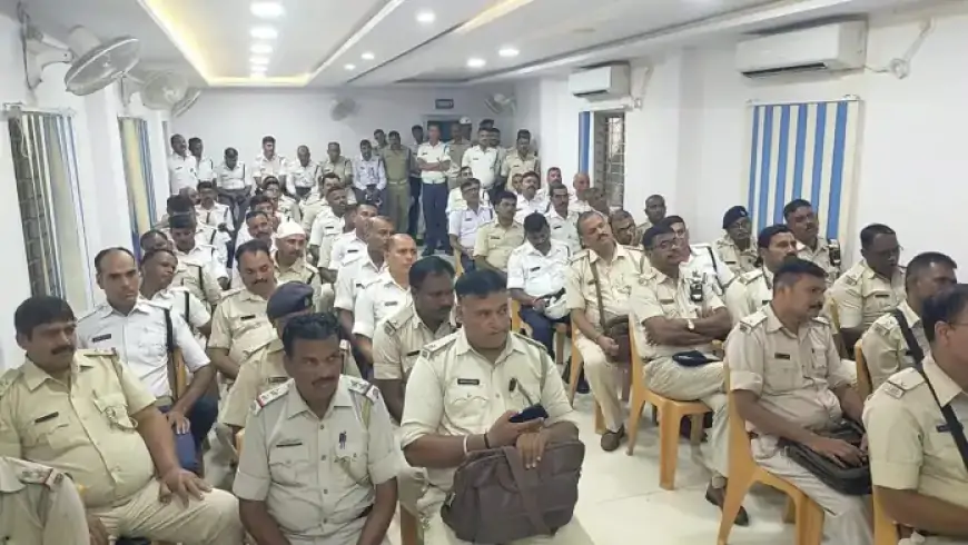 जमशेदपुर ट्रैफिक पुलिस के जवानों और अधिकारियों के लिए कार्यशाला का आयोजन