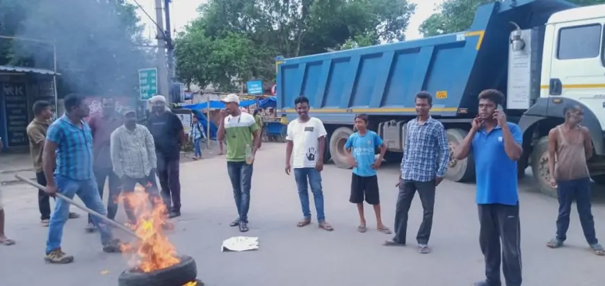 जबरन जमीन अधिग्रहण के खिलाफ आदिवासियों का उग्र प्रदर्शन: कोल्हान में चक्का जाम, सरायकेला-खरसावां में व्यापक बंद