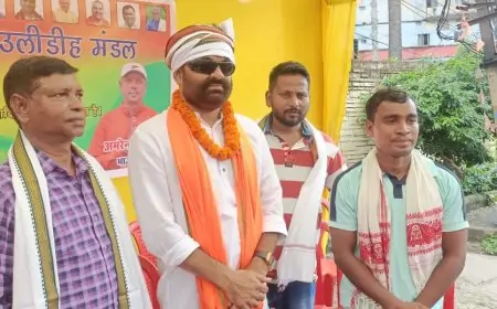 विश्व आदिवासी दिवस पर रौशनी सेवा संस्थान का सेवा शिविर और शोभा यात्रा सह झांकी का भव्य आयोजन