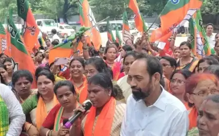 भाजपा महिला मोर्चा ने राज्य सरकार के खिलाफ उठाई आवाज, सरकार को बर्खास्त करने की मांग