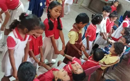 मुरली पब्लिक स्कूल में रक्षाबंधन पर विशेष कार्यक्रम: विद्यार्थियों ने सीखा भाई-बहन के अटूट प्रेम का महत्व