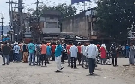 सुप्रीम कोर्ट के एससी-एसटी आरक्षण फैसले के खिलाफ जमशेदपुर में जोरदार प्रदर्शन, NH-33 पर जाम और भारत बंद का आह्वान