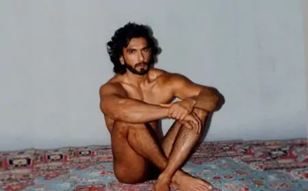 Nude Photo Shoot: Ranveer Singh पर FIR  2022