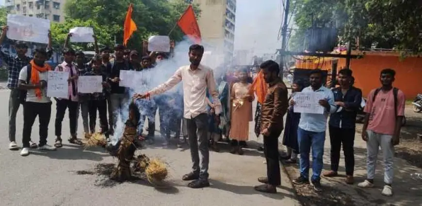 पश्चिम बंगाल में डॉक्टर की सामूहिक दुराचार और हत्या पर अखिल भारतीय विद्यार्थी परिषद का आक्रोश: ममता बनर्जी का पुतला जलाया, फांसी की मांग!