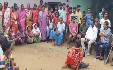 राशन डीलर की धांधली: पोटका प्रखंड के गांव में 8-10 किलोग्राम राशन की चोरी का मामला