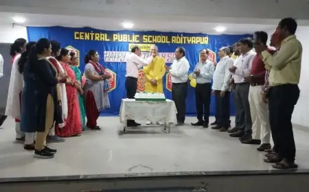 C.P.S. स्कूल में चेयरमैन सर का जन्मदिन धूमधाम से मनाया गया, संगीत कार्यक्रम बना आकर्षण