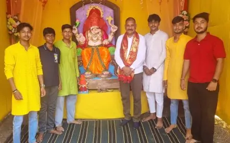 गणेश चतुर्थी पर भाजपा नेता शिव शंकर सिंह ने किया शहर के कई पूजा पंडालों का उद्घाटन