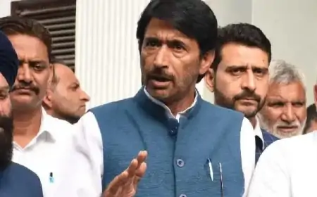 झारखंड कांग्रेस के प्रभारी गुलाम अहमद मीर की रांची यात्रा: चुनावी रणनीति पर महत्वपूर्ण बैठक