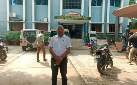 श्मशान घाट की गंदगी: पूर्व उपाध्यक्ष की सफाई की मांग, प्रशासन ने लिया एक्शन