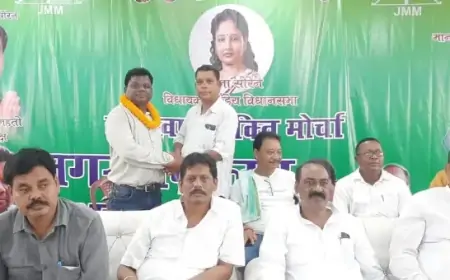 चंपाई सोरेन के बीजेपी में जाने से झामुमो में मची हलचल, आदित्यपुर नगर कमेटी का गठन जारी