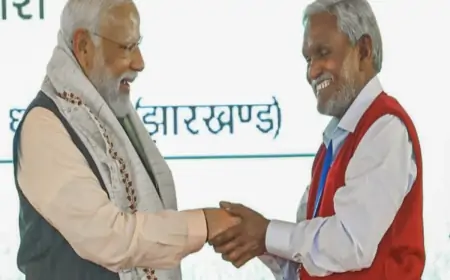 पीएम मोदी ने फोन पर पूर्व सीएम चम्पाई सोरेन के स्वास्थ्य की जानकारी ली, जानिए क्यों तारीफ की