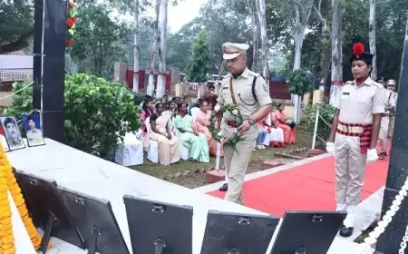 चाईबासा में पुलिस संस्मरण दिवस पर शहीदों को दी गई श्रद्धांजलि, रक्तदान शिविर का आयोजन