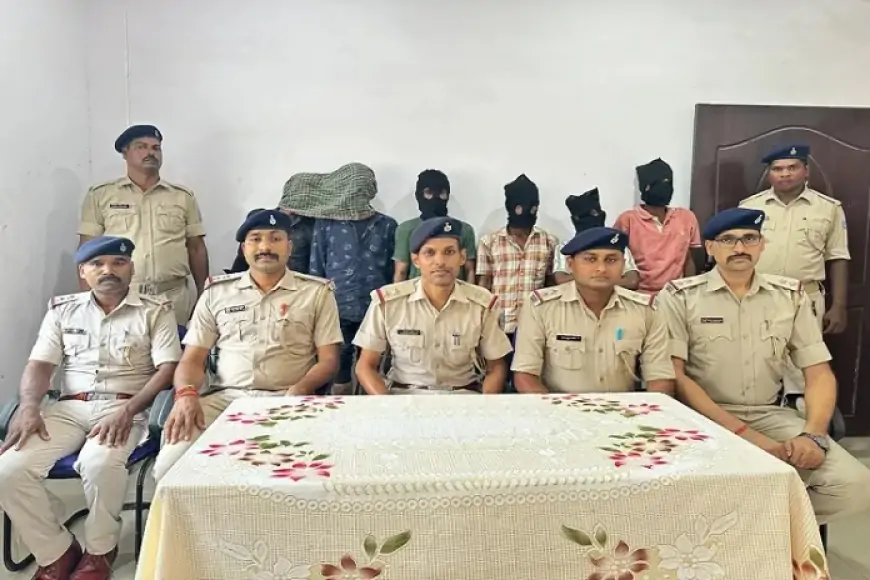 दुर्गापूजा पर पुलिस ने पकड़े छह शातिर चोर: बड़ा खुलासा!