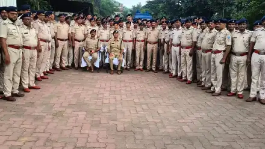 जमशेदपुर में नव प्रोन्नत सहायक अवर निरीक्षकों को मिला बैज, पुलिस का बढ़ा मनोबल