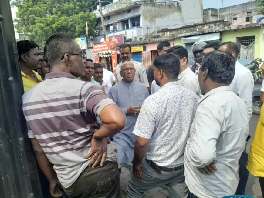 जमशेदपुर में दुकानों के आवंटन में गड़बड़ी का आरोप, विधायक सरयू राय ने की पारदर्शिता की मांग