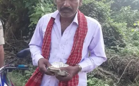 चुनाव से पहले गालूडीह में चेकनाका पर सघन जांच, बाइक से बरामद हुए 96,600 रुपये