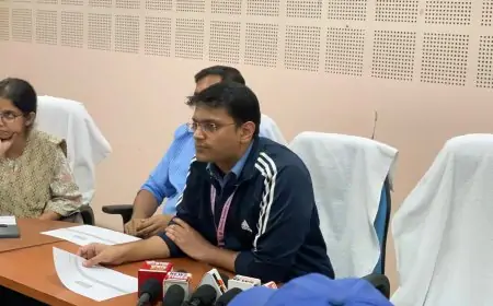 Jamshedpur Voting: शांतिपूर्ण ढंग से खत्म हुआ मतदान, कई बूथों पर 5 बजे के बाद भी लगी रही लाइनें