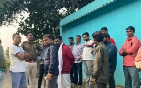 Seraikela Tragedy: पत्नी और बेटे की हत्या कर पति फरार, जांच में जुटी पुलिस