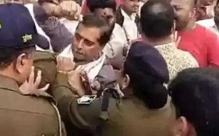 Mauganj Conflict: विधायक ने जेसीबी से तोड़ी दीवार, फिर मच गया हंगामा – जानें पूरी कहानी!