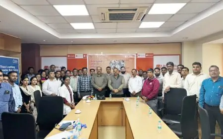 Jamshedpur: Bank का निशुल्क हेल्थ कैंप, स्टाफ और परिवारों को मिला स्वास्थ्य का तोहफा