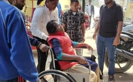 Goilkera Tragedy: पति के फरार होने के बाद बीमार महिला अस्पताल में भर्ती