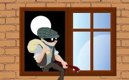 Thakurgangti Theft: शादी के उपहार ले उड़े चोर, 2 लाख का सामान गायब