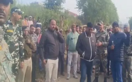 Hazaribagh Accident: ट्रेलर ने मचाया कहर, जवान की मौत, तीन घायल