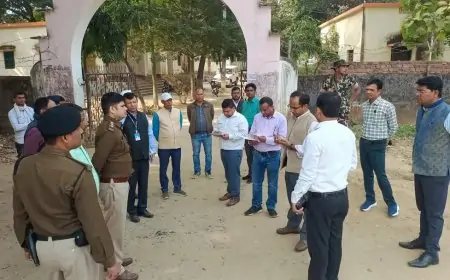 Nawada Inspection: जिलाधिकारी ने स्ट्रॉन्ग रूम की तैयारियों का लिया जायजा
