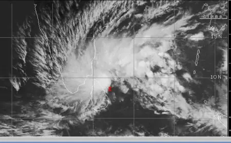 Ranchi Cyclone  :रांची  में फेंगल तूफान का असर, बिहार और झारखंड में मौसम का बदलाव