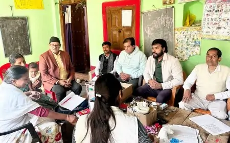 Nawada Health: महिलाओं के लिए आयोजित हुआ एनीमिया जांच शिविर, निशुल्क सेनेटरी पैड वितरण