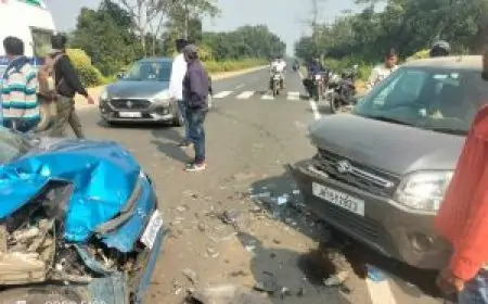 Deoghar Accident : देवघर हाईवे पर दो वाहनों की भीषण सड़क हादसा, तीन गंभीर घायल