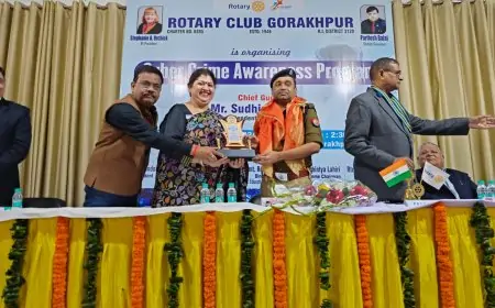 Gorakhpur Cyber Awareness: जागरूकता से साइबर अपराध पर चोट, छात्राओं ने लिया डिजिटल सुरक्षा का संकल्प