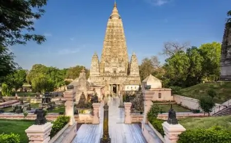 Bodh Gaya Threat: महाबोधि मंदिर को बम से उड़ाने की धमकी, वासेपुर के कुख्यात प्रिंस खान के घर पुलिस की दबिश