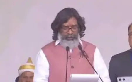 Jharkhand Policy: झारखंड में आदिवासी-मूलवासी को 100% आरक्षण का बड़ा ऐलान, स्थानीय नीति से बदलेगा रोजगार का चेहरा