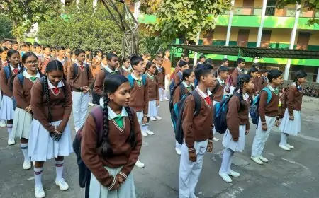 Jamshedpur Vijay Divas: विद्यालयों में विजय संदेश से गूंजे शौर्य और पराक्रम की गाथाएँ!