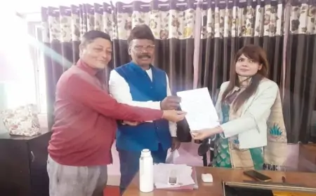 Adityapur Protest: मानगो के कचरे पर बवाल, झारखंड चेतना मंच ने किया जोरदार विरोध