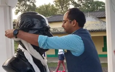 Nawada Visit: जिलाधिकारी ने किया कौवाकोल प्रखंड के शेखोदेवरा आश्रम का निरीक्षण, क्या कुछ बदलने वाला है?