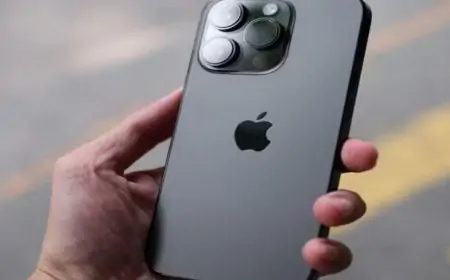 Tamil Nadu Mystery: मंदिर में गिरी दानपेटी, iPhone पर मालिक का अधिकार खत्म मंदिर प्रशासन ने लौटाने से किया इनकार