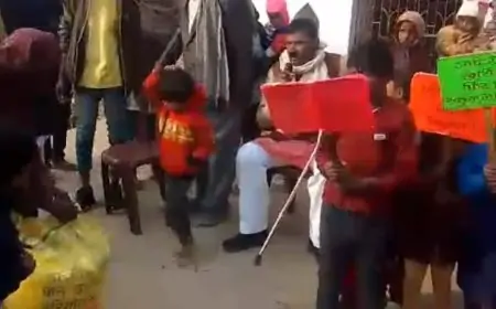 Nawada Education Campaign: शिक्षा के प्रति जागरूकता फैलाने का अनोखा तरीका – गीत और संगीत के माध्यम से!