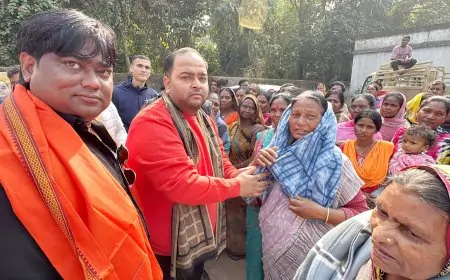 Jamshedpur Blanket Distribution : Jamshedpur में Blanket Distribution: लोक समर्पण ने बढ़ते ठंड में बांटे 500 से अधिक कंबल!