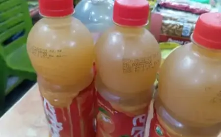 Jamshedpur Food Quality Issues : एक्सपायरी मैंगो मजा पीने से बच्ची की हालत बिगड़ी, खाद्य गुणवत्ता पर सवाल