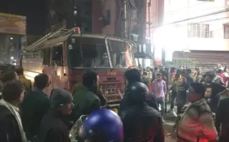 Mango Fire Incident: देवेंद्र लोक में लगी भीषण आग, झारखंड फायर ब्रिगेड की नाकामी पर उठे सवाल