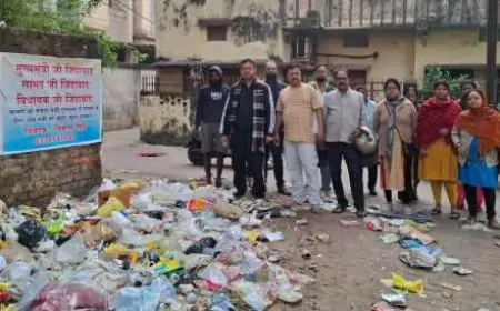Jamshedpur Cleanliness: मानगो की बदहाल स्थिति से तंग आकर 'जिंदाबाद' का अनूठा विरोध, कचरा उठाव पर सवाल