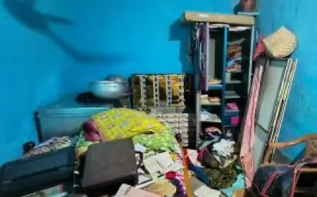 East Singbhum Theft : शिक्षक के घर में लाखों की चोरी, इलाके में मचा हड़कंप